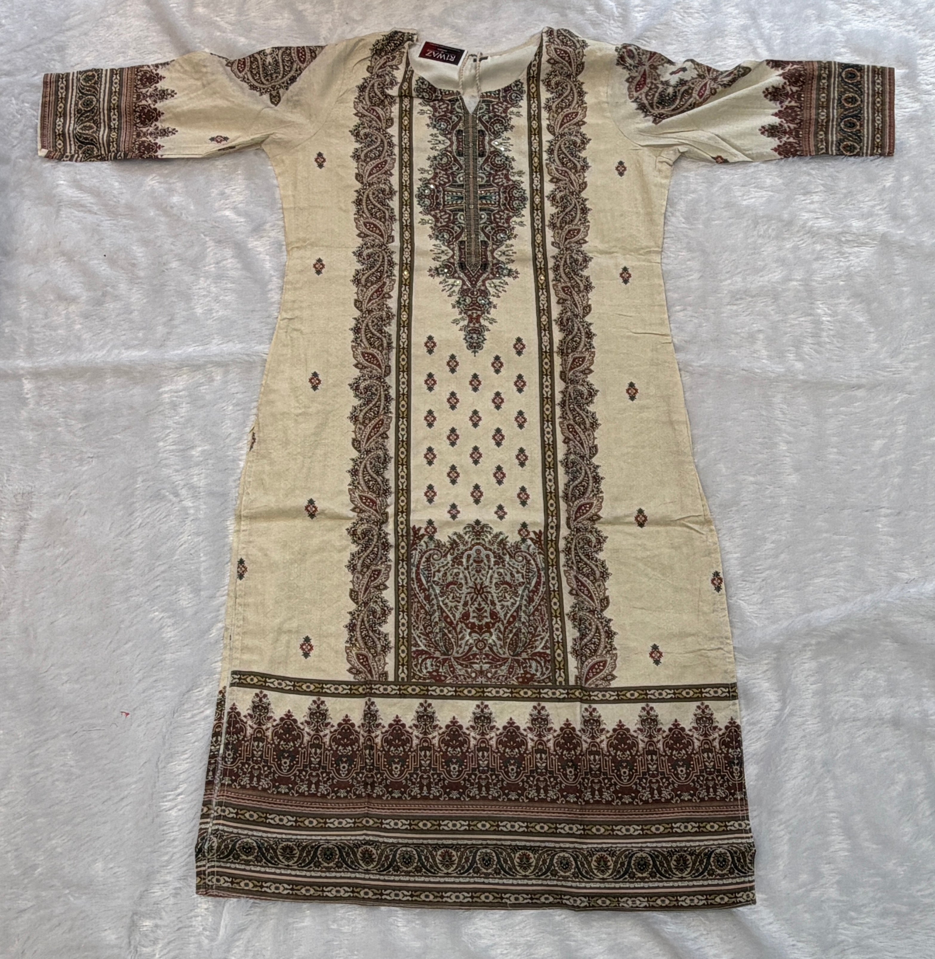 Ivory Royale Floral Grace Kurti Set
