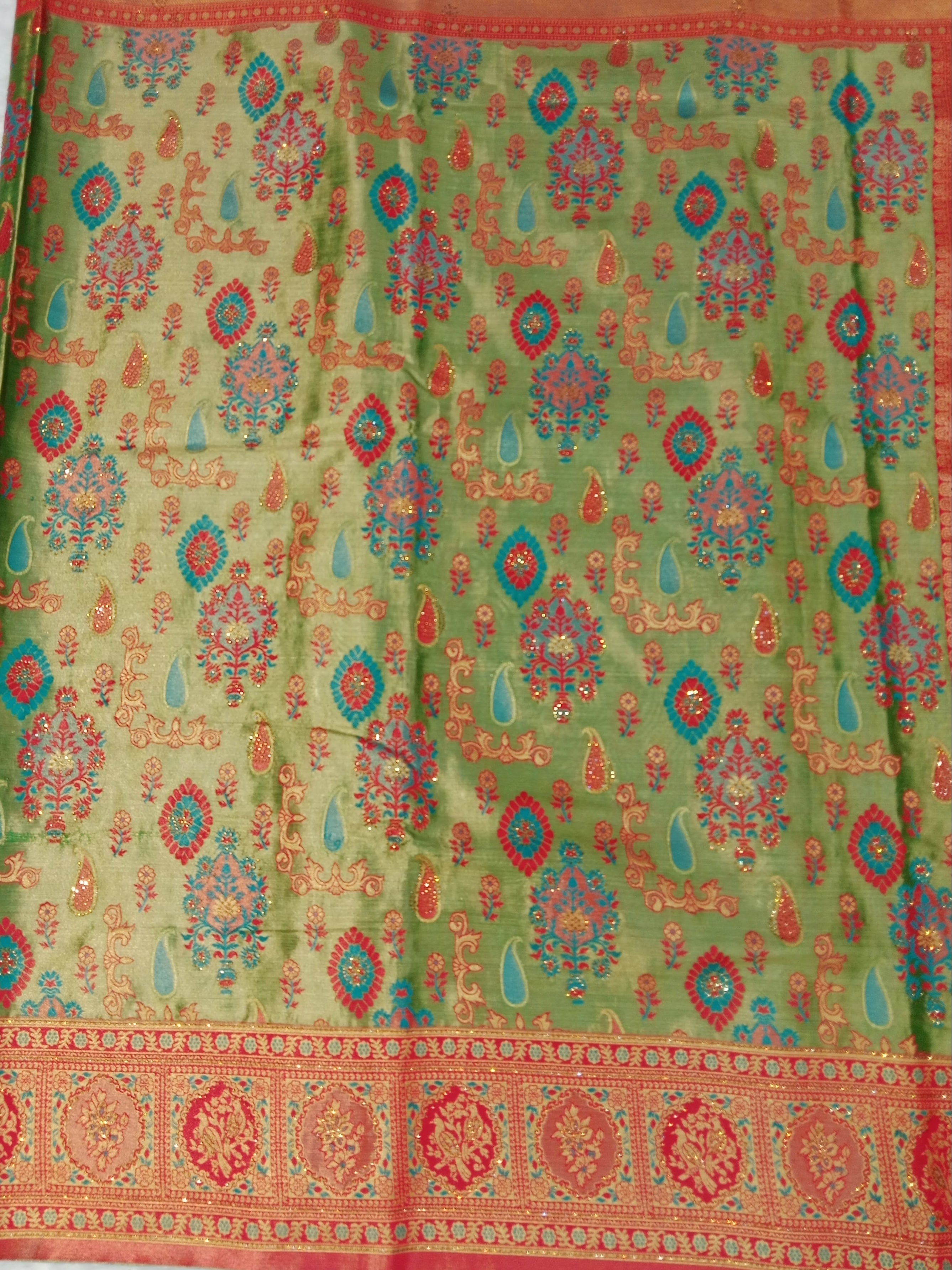 MEHNDI  GREEN BANARASI SILK SAREE