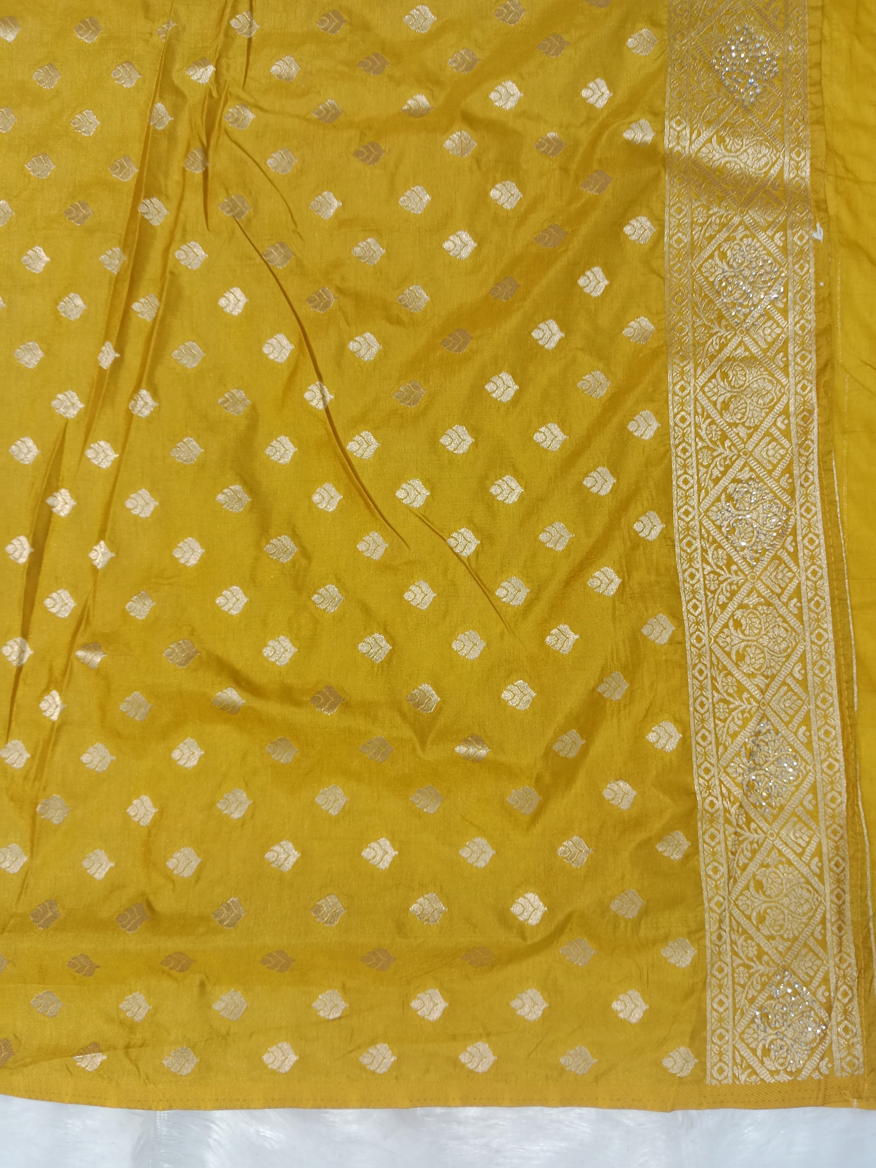 MUSTARD YELLOW BANARASI SILK SAREE