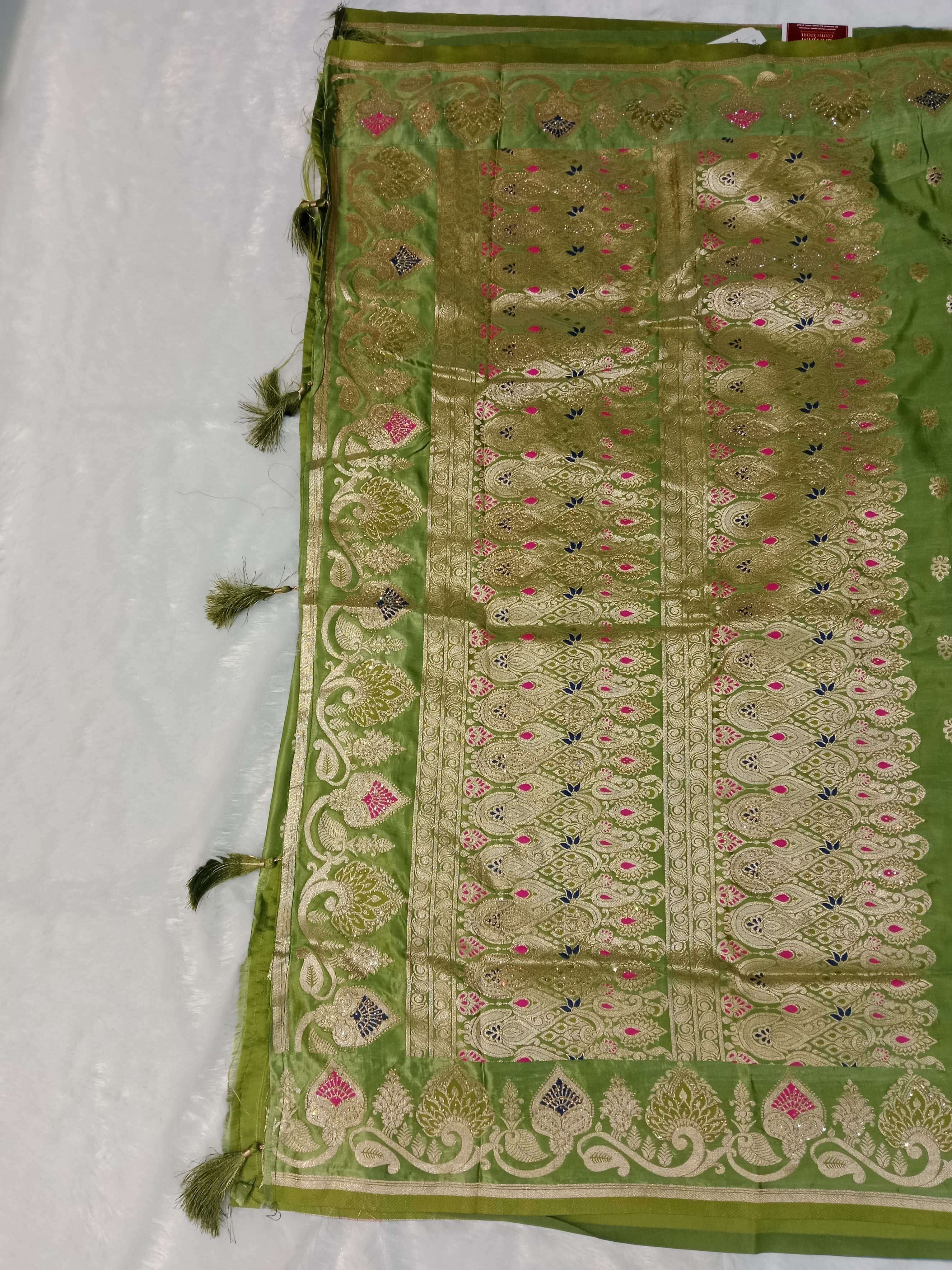 PARROT GREEN BANARASI SILK SAREE