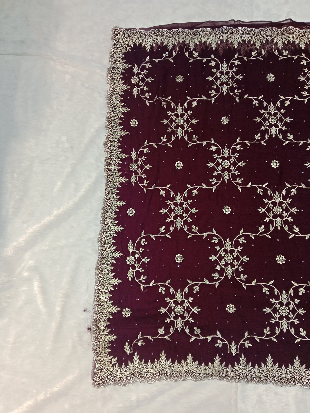 PLUM GEORGETTE SAREE WITH SILVER ZARI