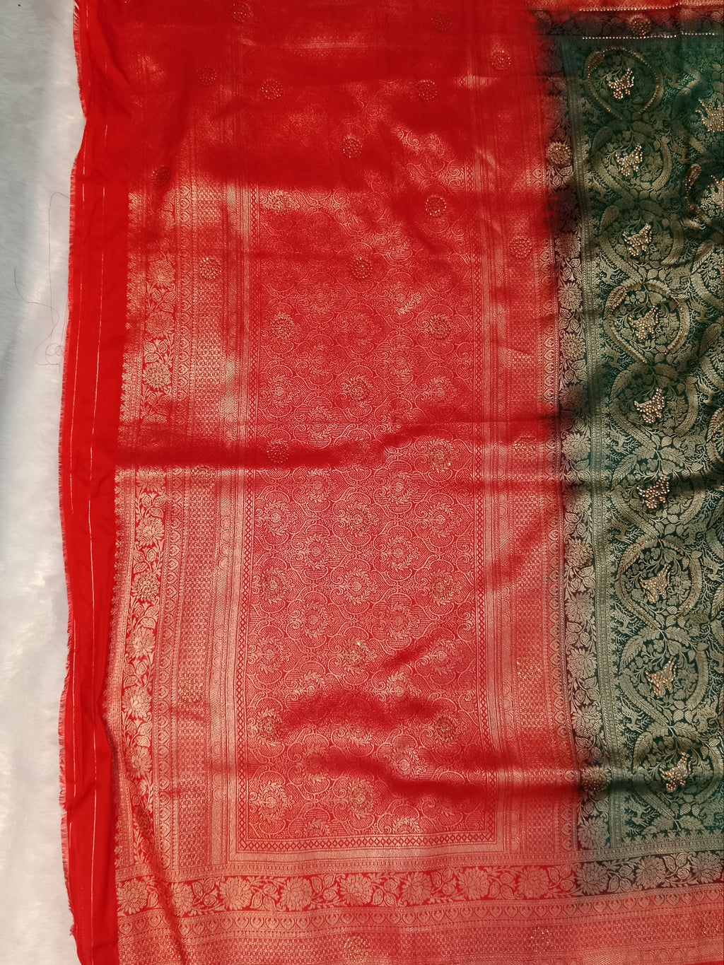 EMERALD GREEN RED BANARASI SILK SAREE