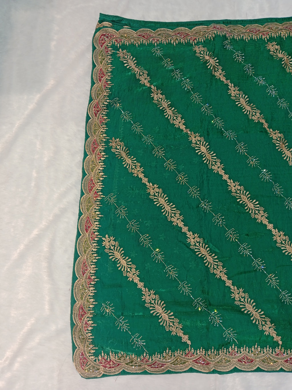 BOTTLE GREEN GEORGETTE SAREE