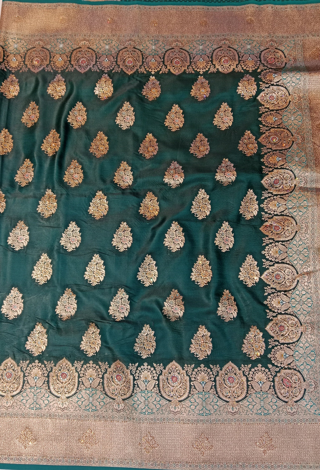 BOTTLE GREEN BANARASI SILK SAREE WITH SILVER ZARI