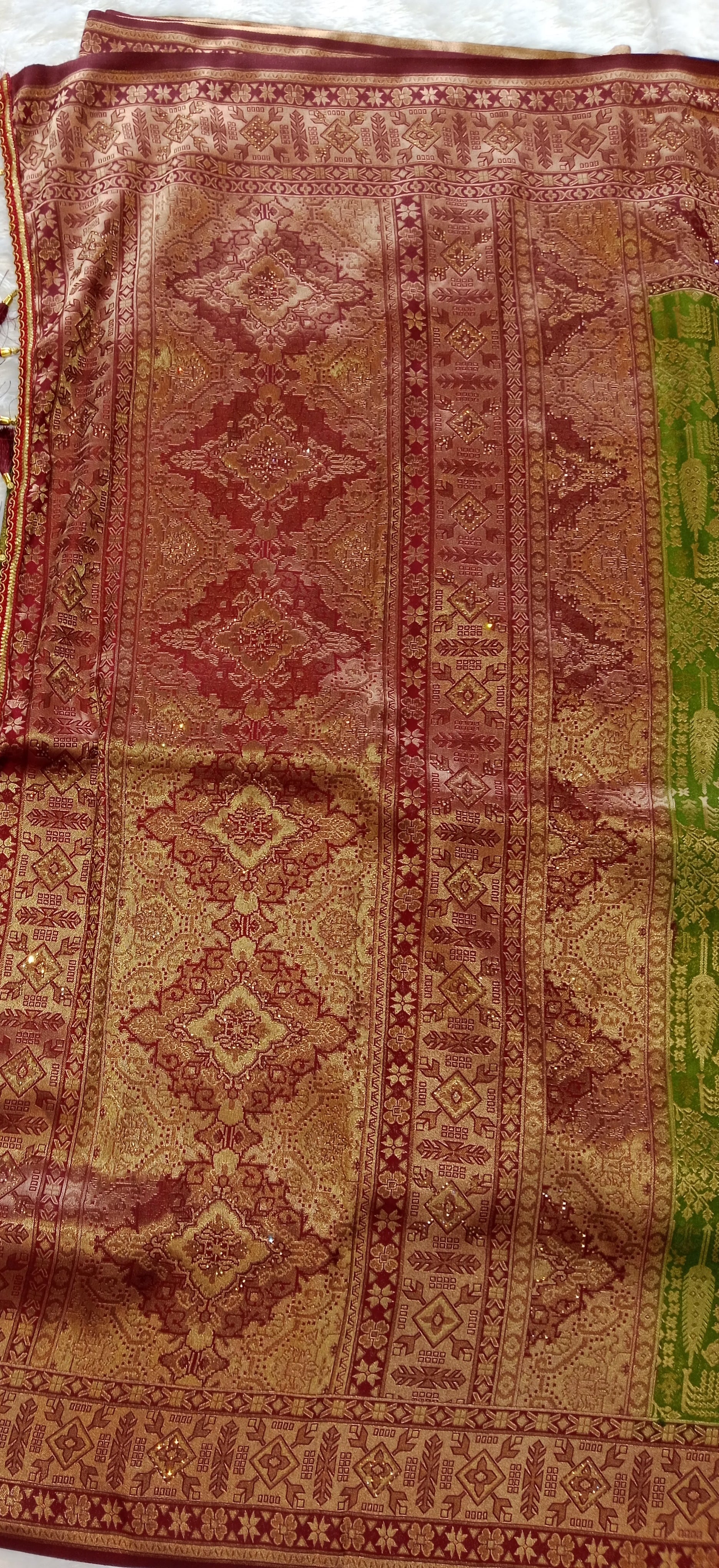 MEHENDI -GREEN KANCHIPURAM SILK SAREE