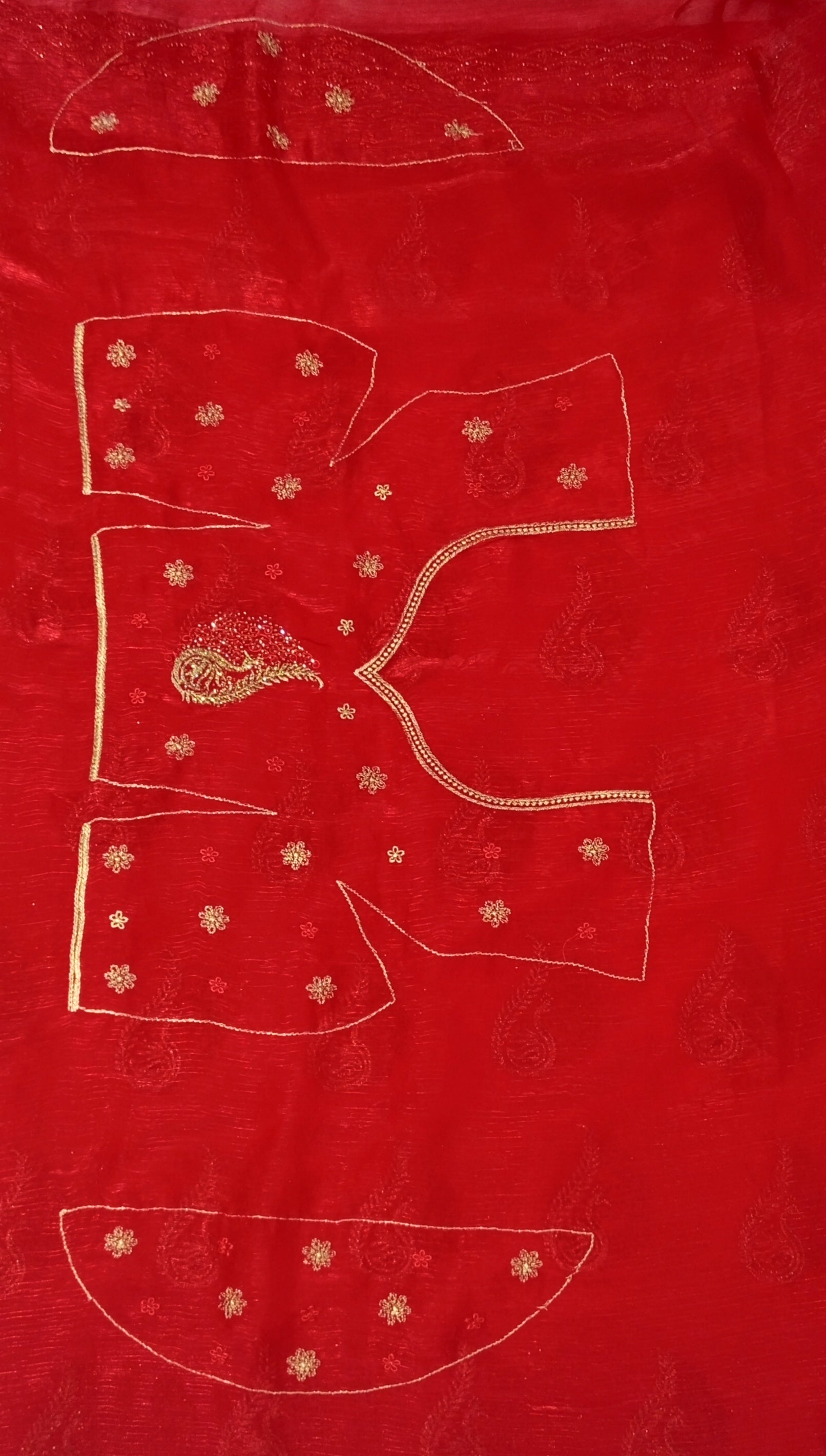 RED SAREE