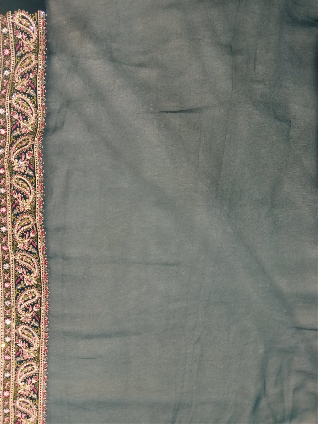 CHARCOAL PAISLEY SAREE