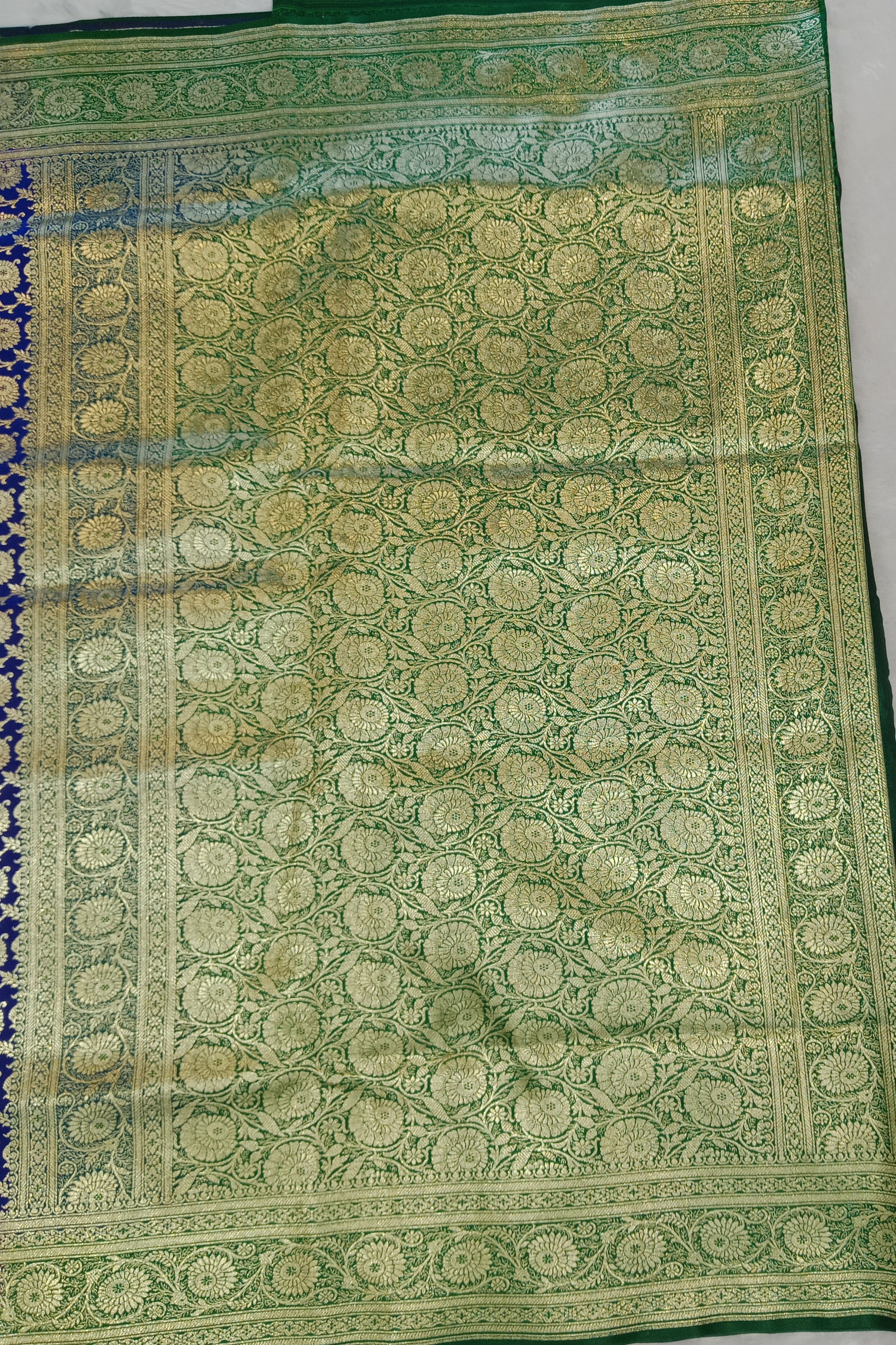 ROYAL BLUE BANARASI SILK SAREE WITH CONTRAST EMERALD GREEN