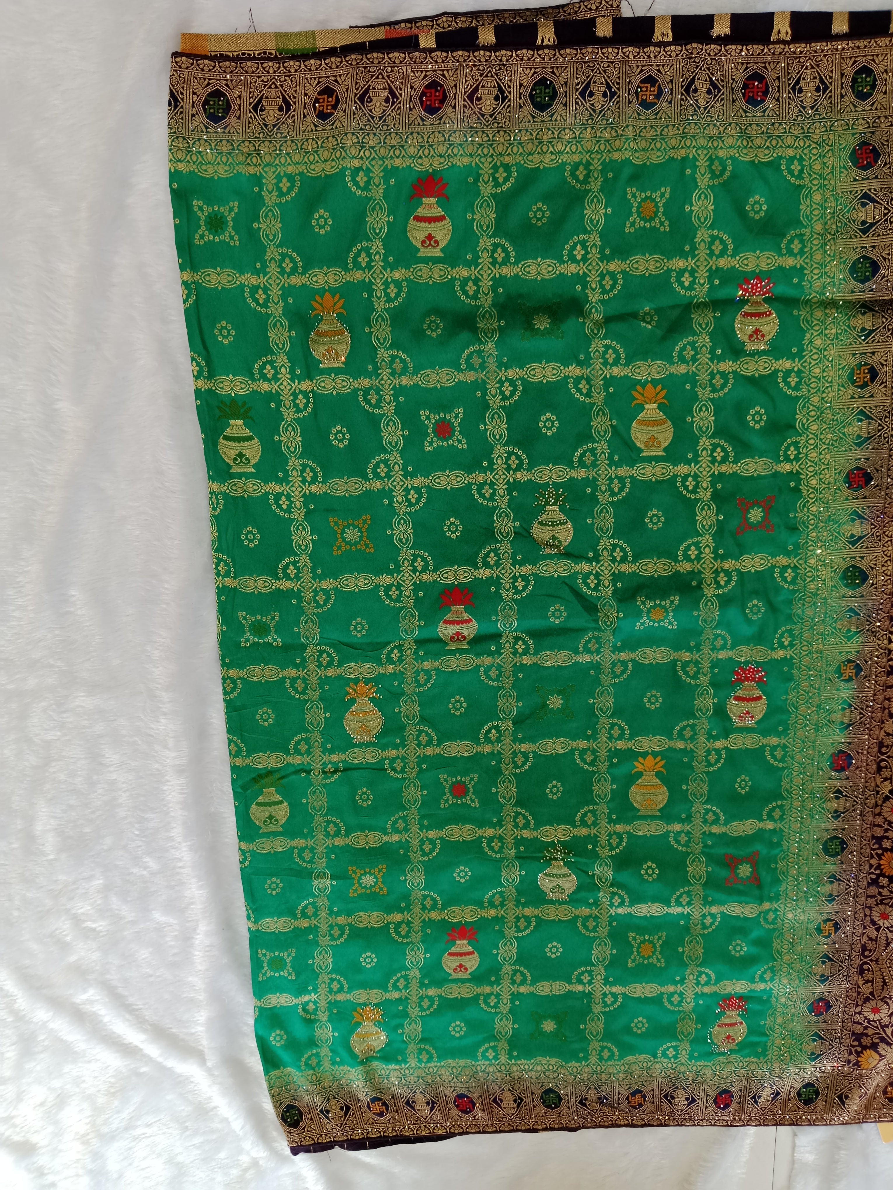 EMERALD GREEN PURPLE BANARASI SILK SAREE