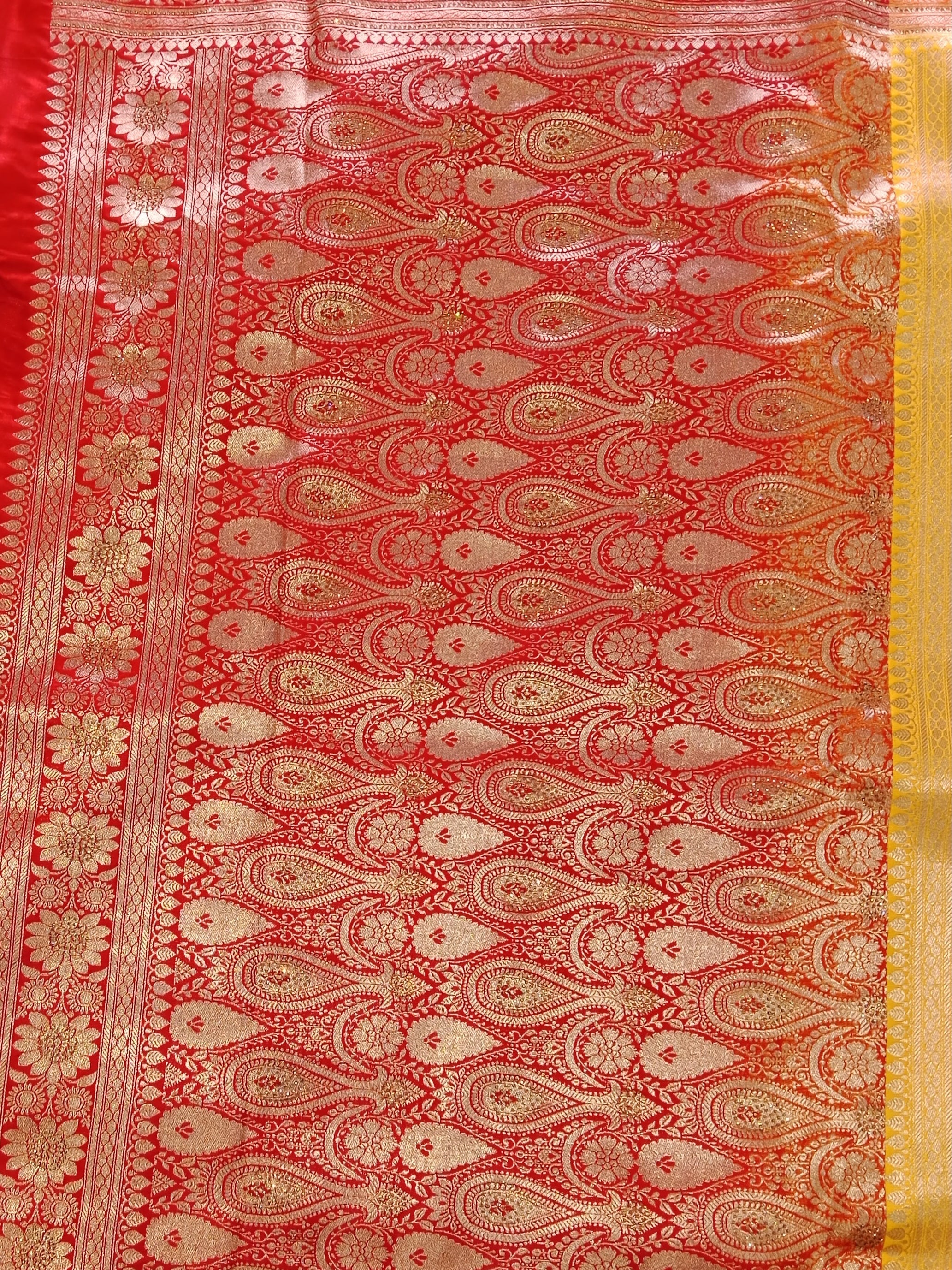 HALDI YELLOW KANCHIPURAM SILK SAREE