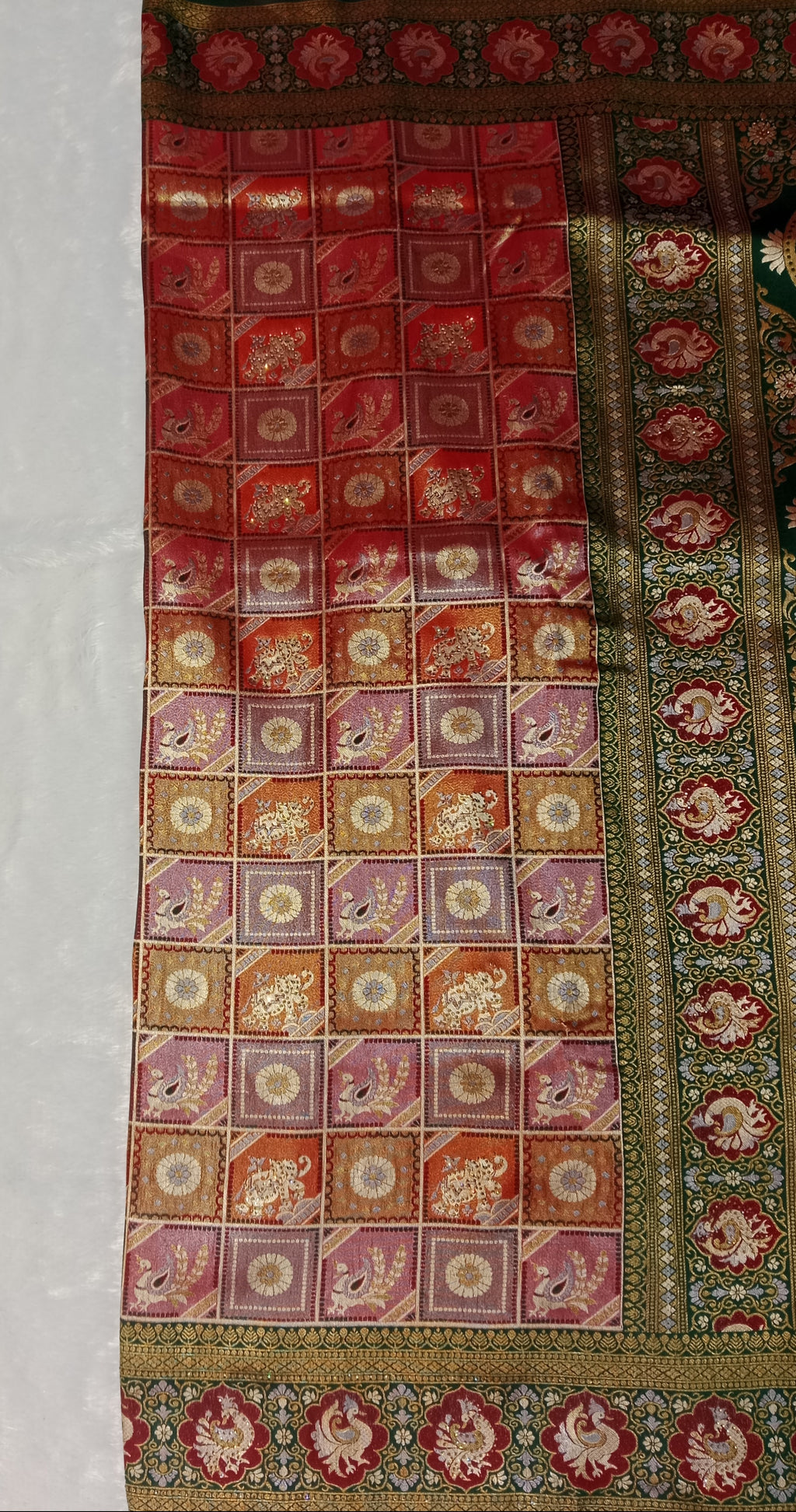 RED EMERALD GREEN BANARASI SILK SAREE