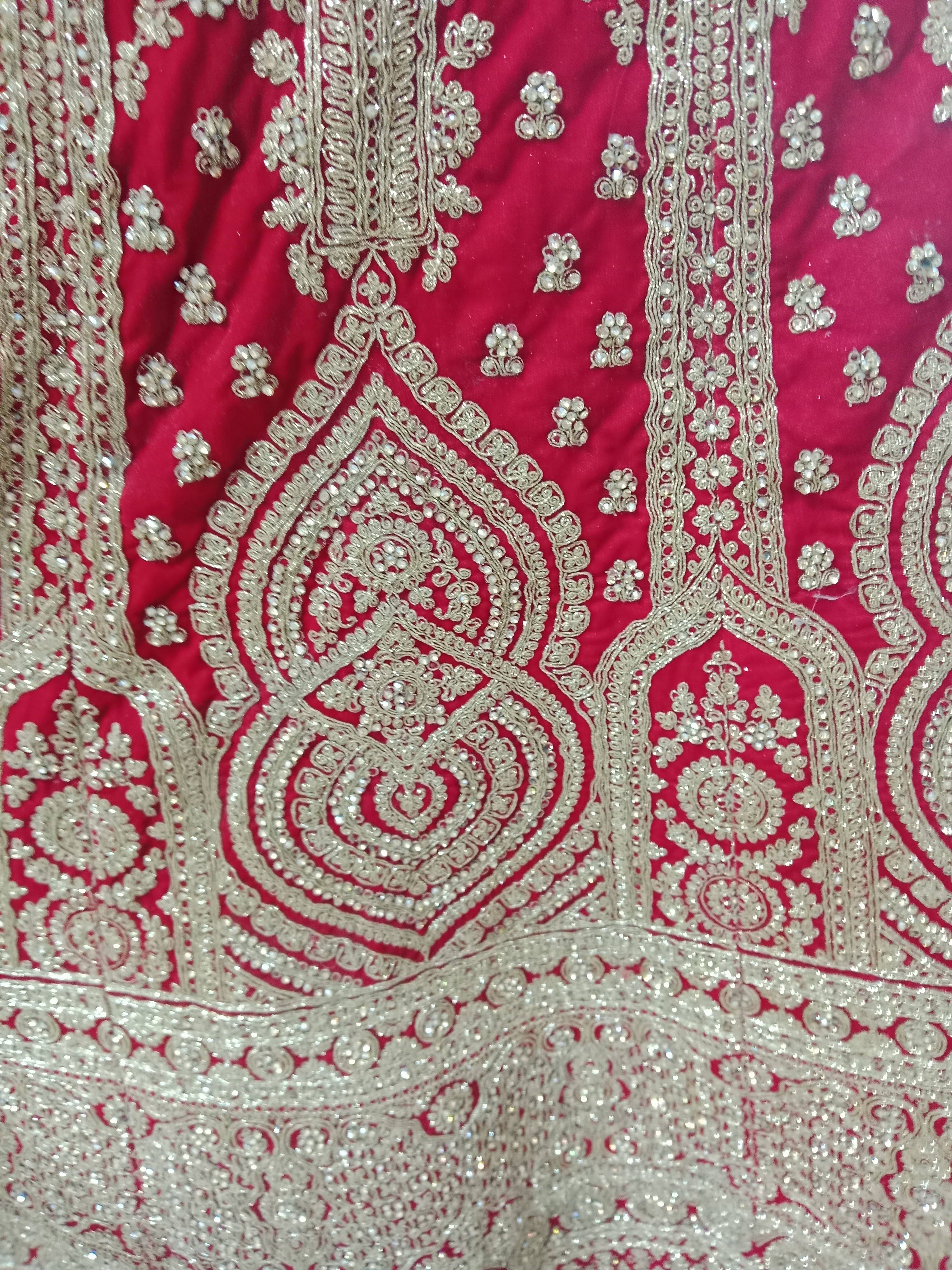 RED VELVET LEHENGA WITH INTRICATE GOLD ZARDOZI