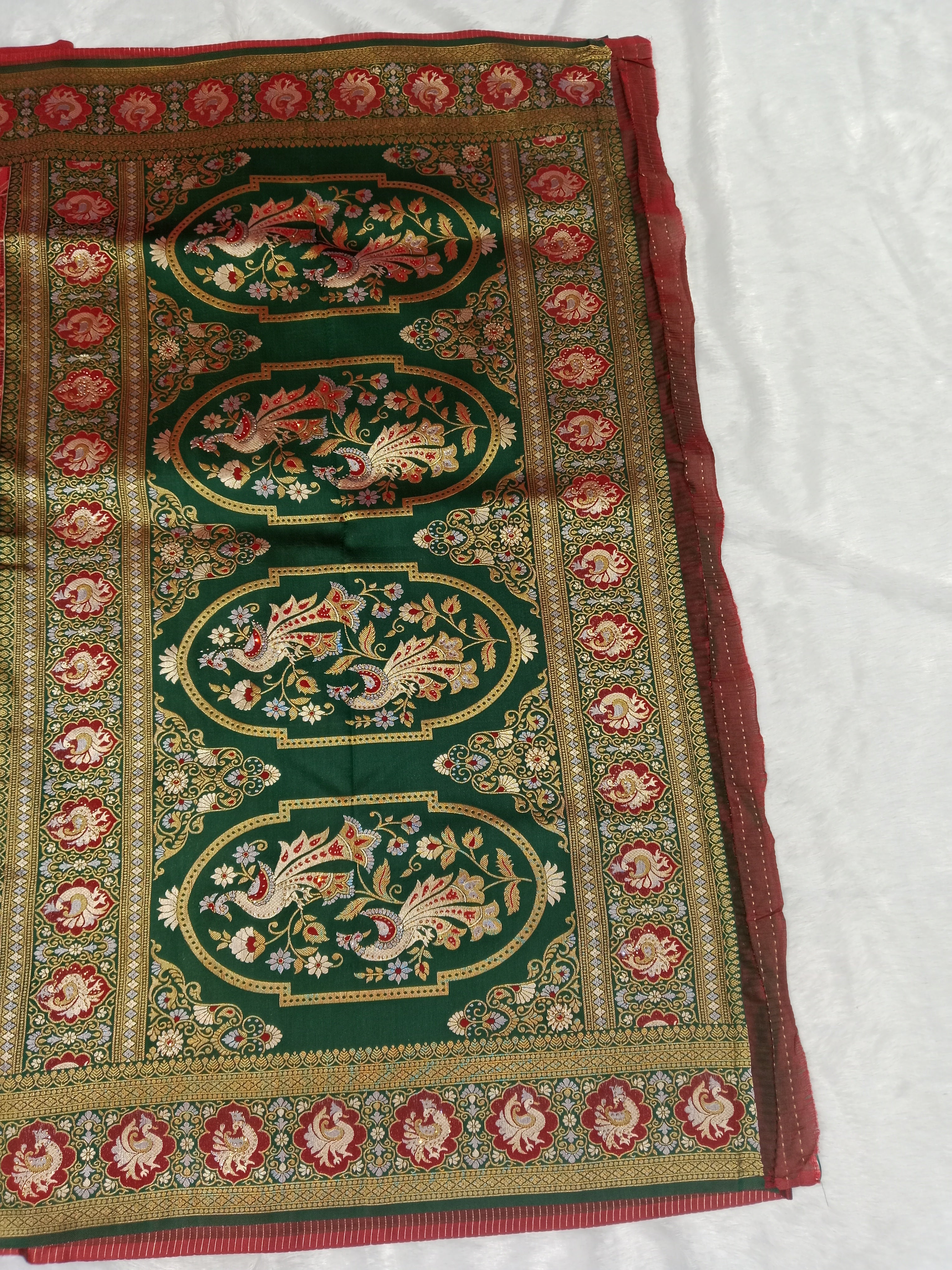 RED EMERALD GREEN BANARASI SILK SAREE
