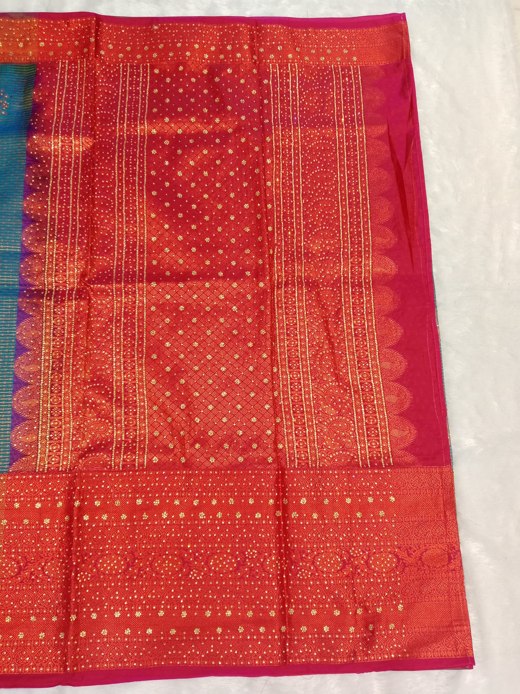 PEACOCK BLUE KUMKUM RED KANCHIPURAM SILK SAREE