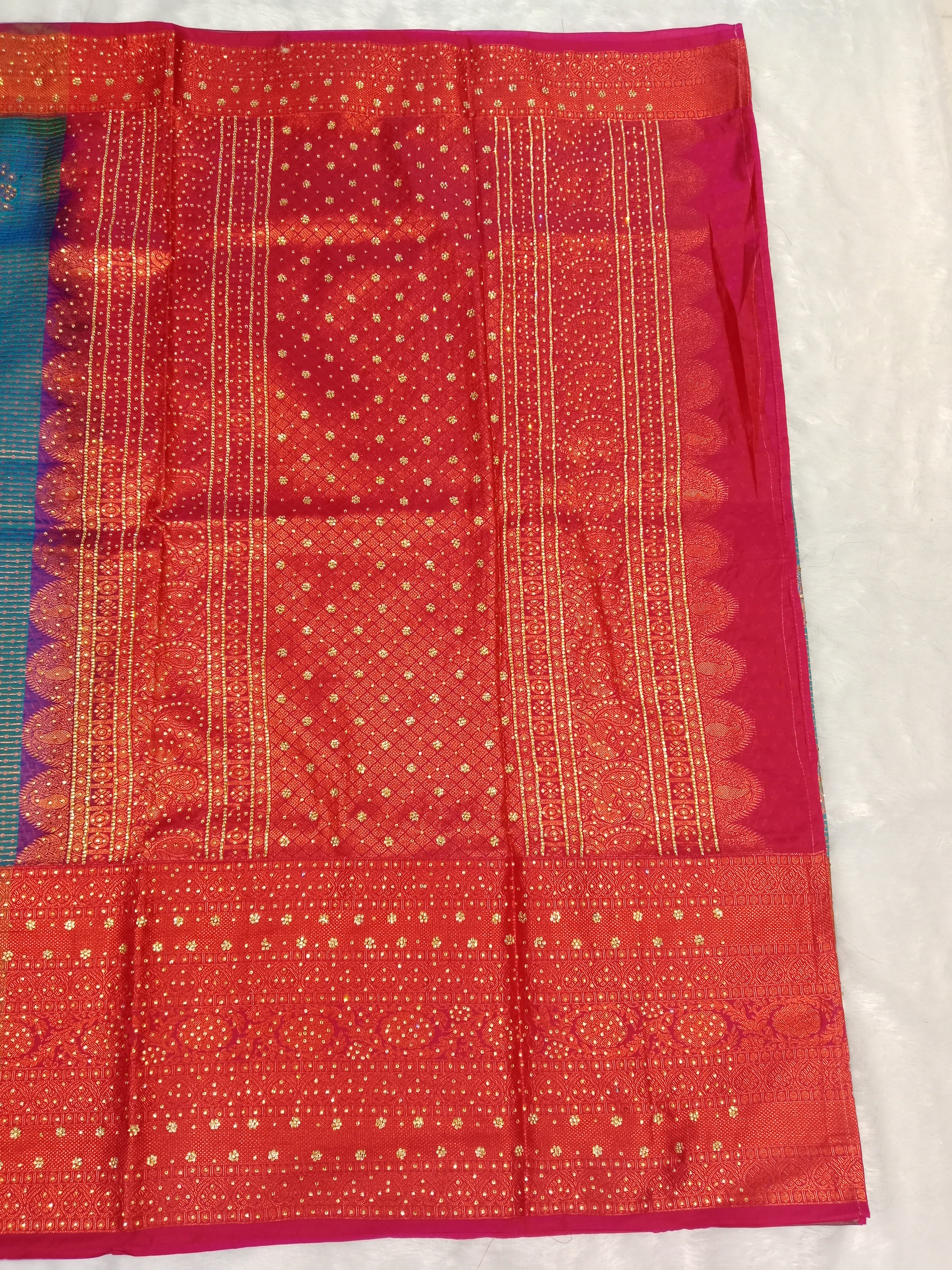 PEACOCK BLUE KUMKUM RED KANCHIPURAM SILK SAREE