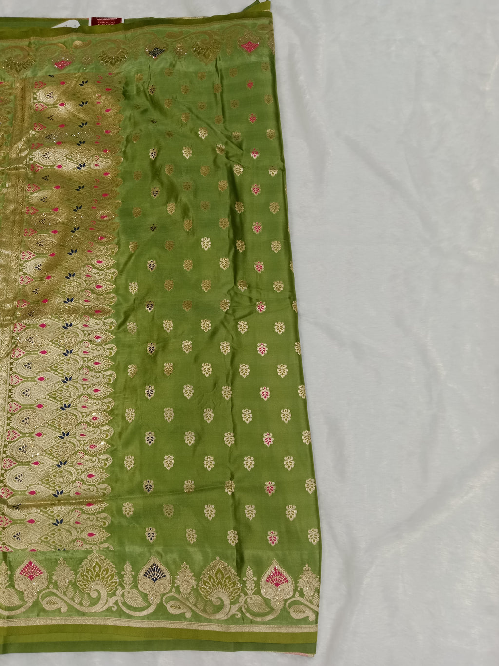 PARROT GREEN BANARASI SILK SAREE