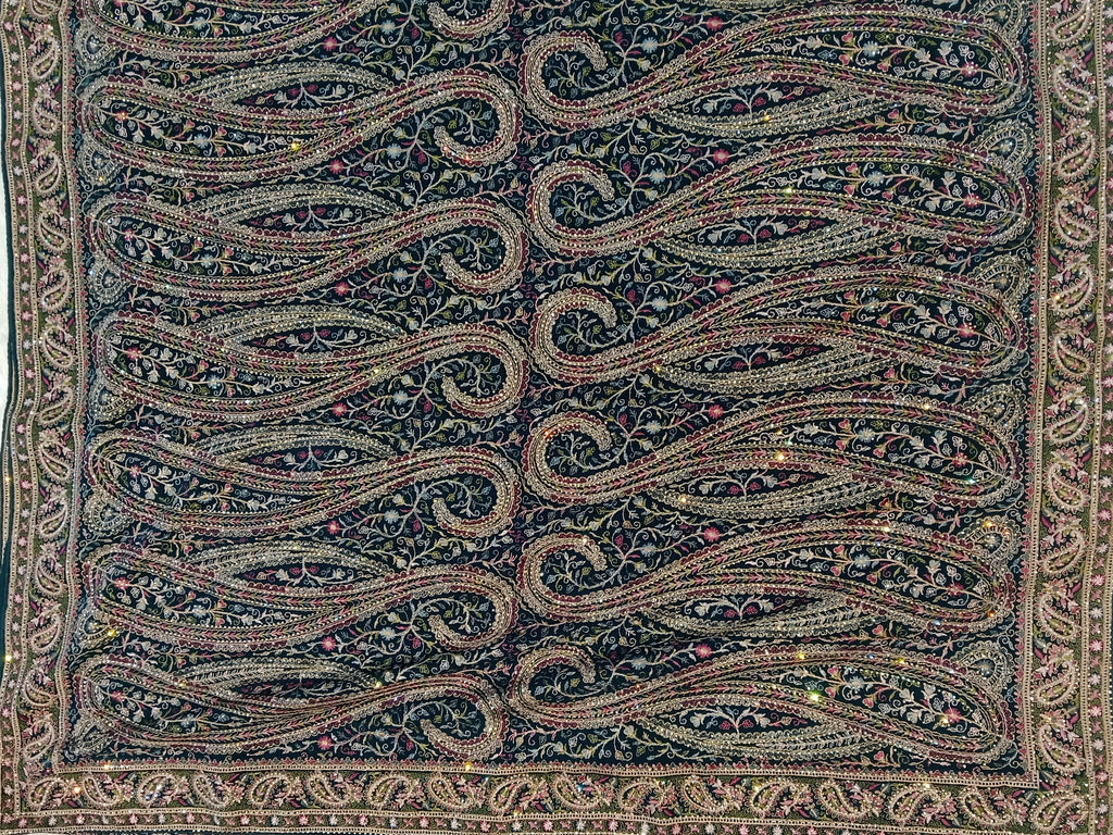 CHARCOAL PAISLEY SAREE